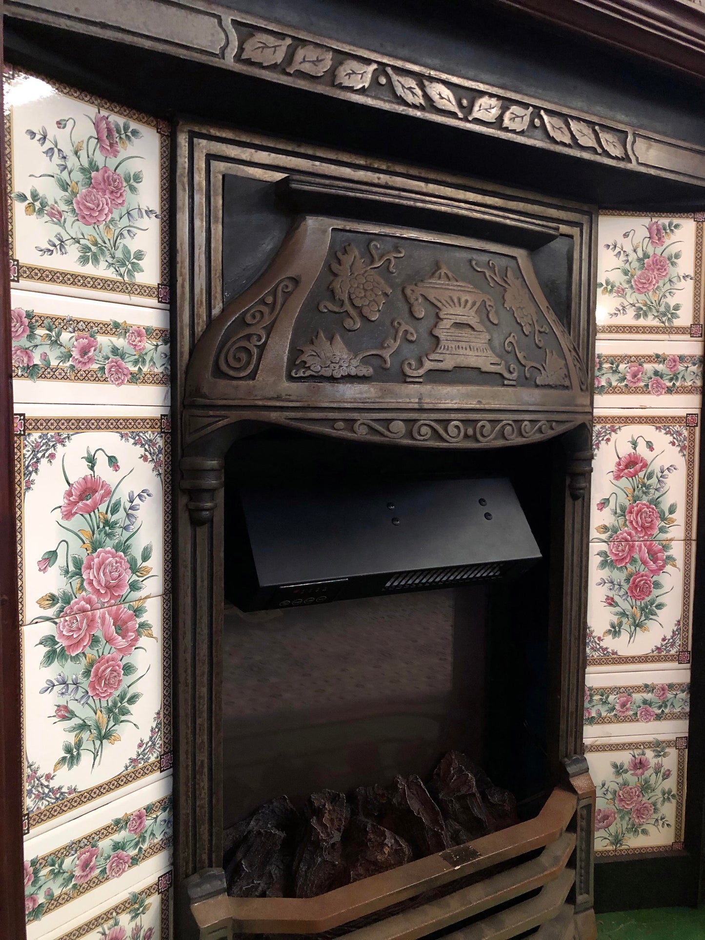 英國｜古董磁磚壁爐✤已蒙收藏