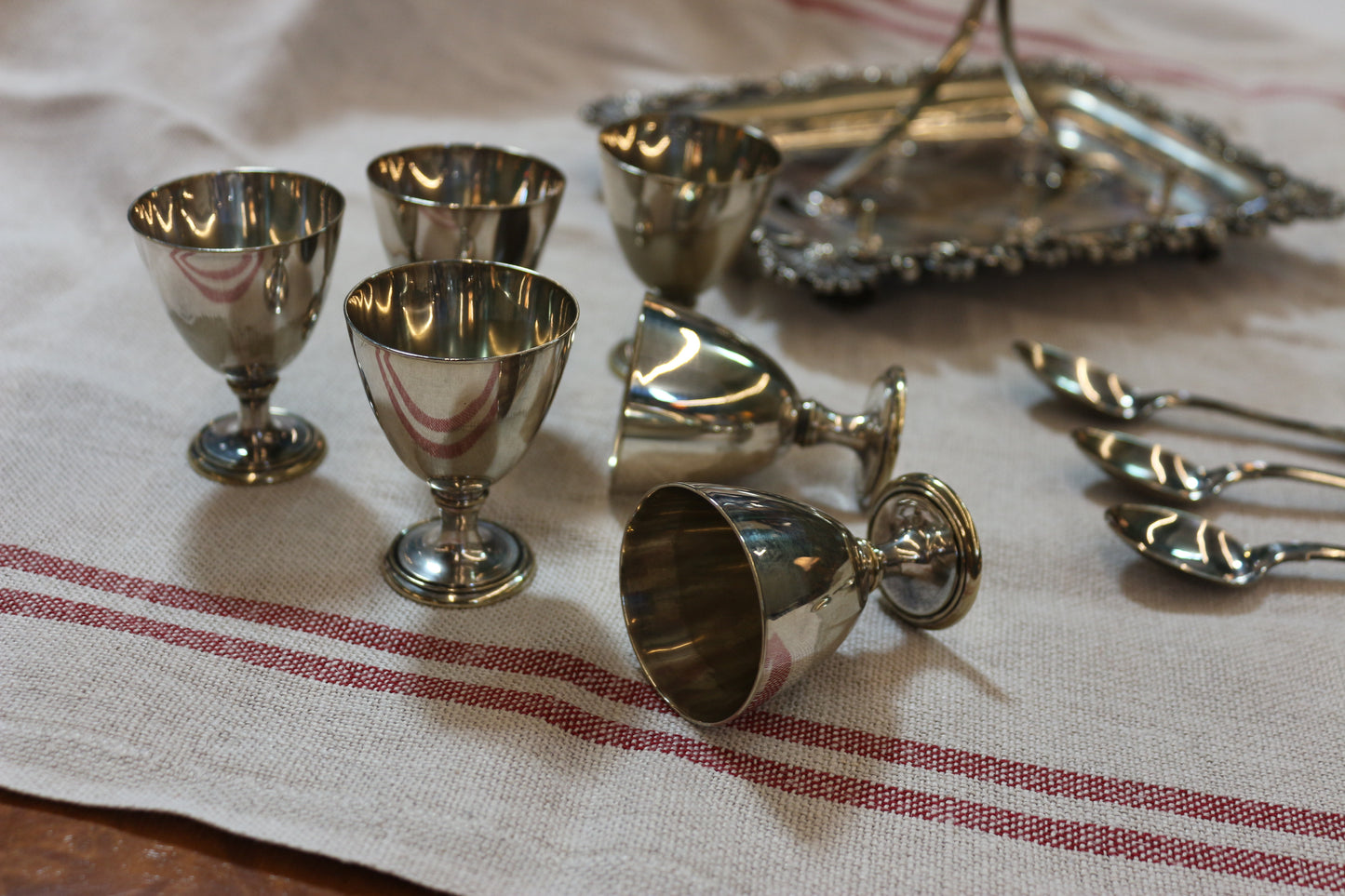 英國｜古董蛋杯、銀盤湯匙組 ✤已蒙收藏